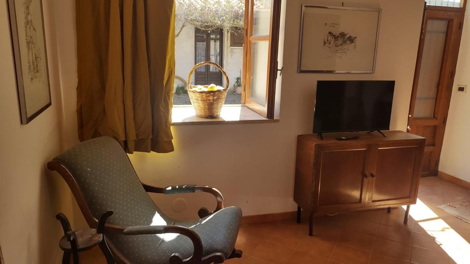 Linati'S Apartments Pollina Luaran gambar